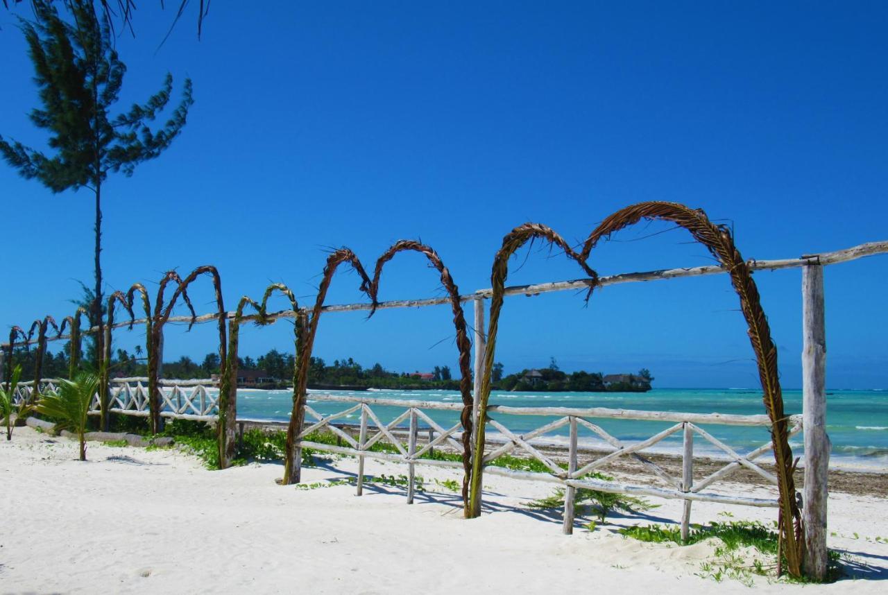 Santa Maria Coral Park Hotel Pongwe Kültér fotó
