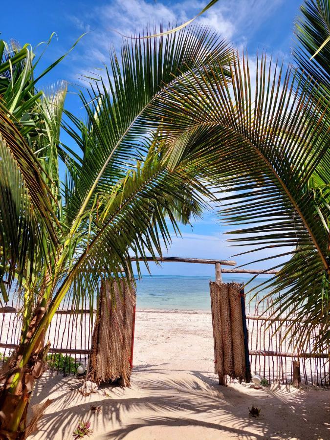 Santa Maria Coral Park Hotel Pongwe Kültér fotó